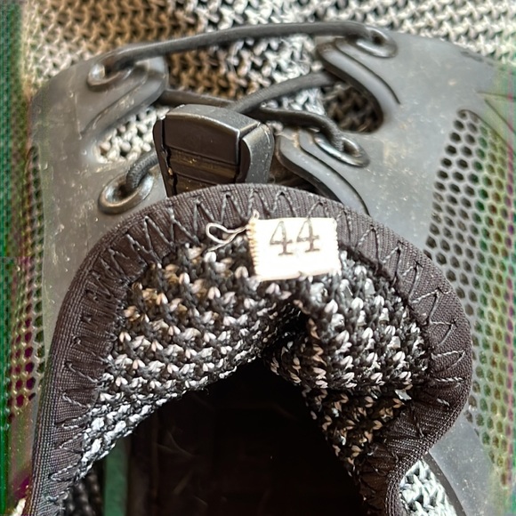 Adidas Die Weltmarke Mit Den Shoe Steel Toe Mens size 44 US mens Size 10.5 - Picture 7 of 9